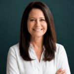 Author Stephanie Burdett
