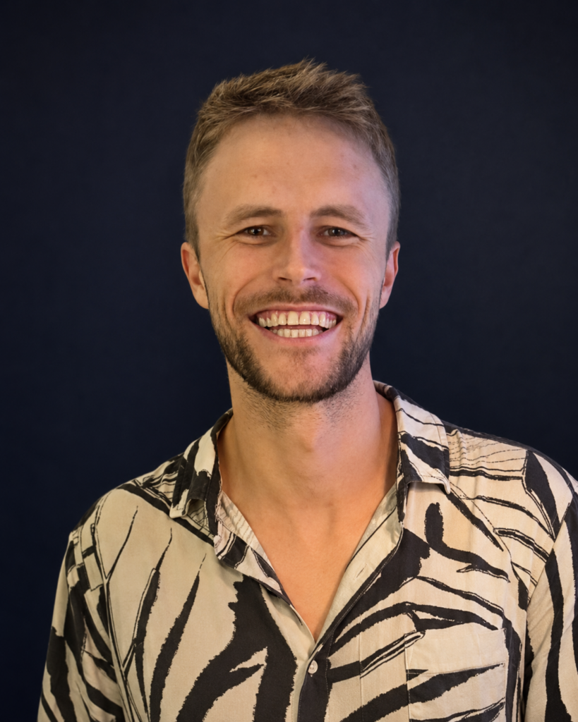 Author Jack Elvers